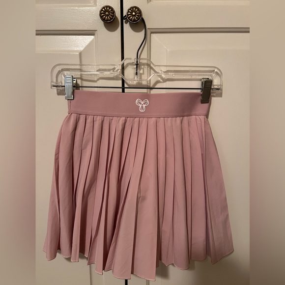 Aritzia Tna Pink Skort - Picture 2 of 2